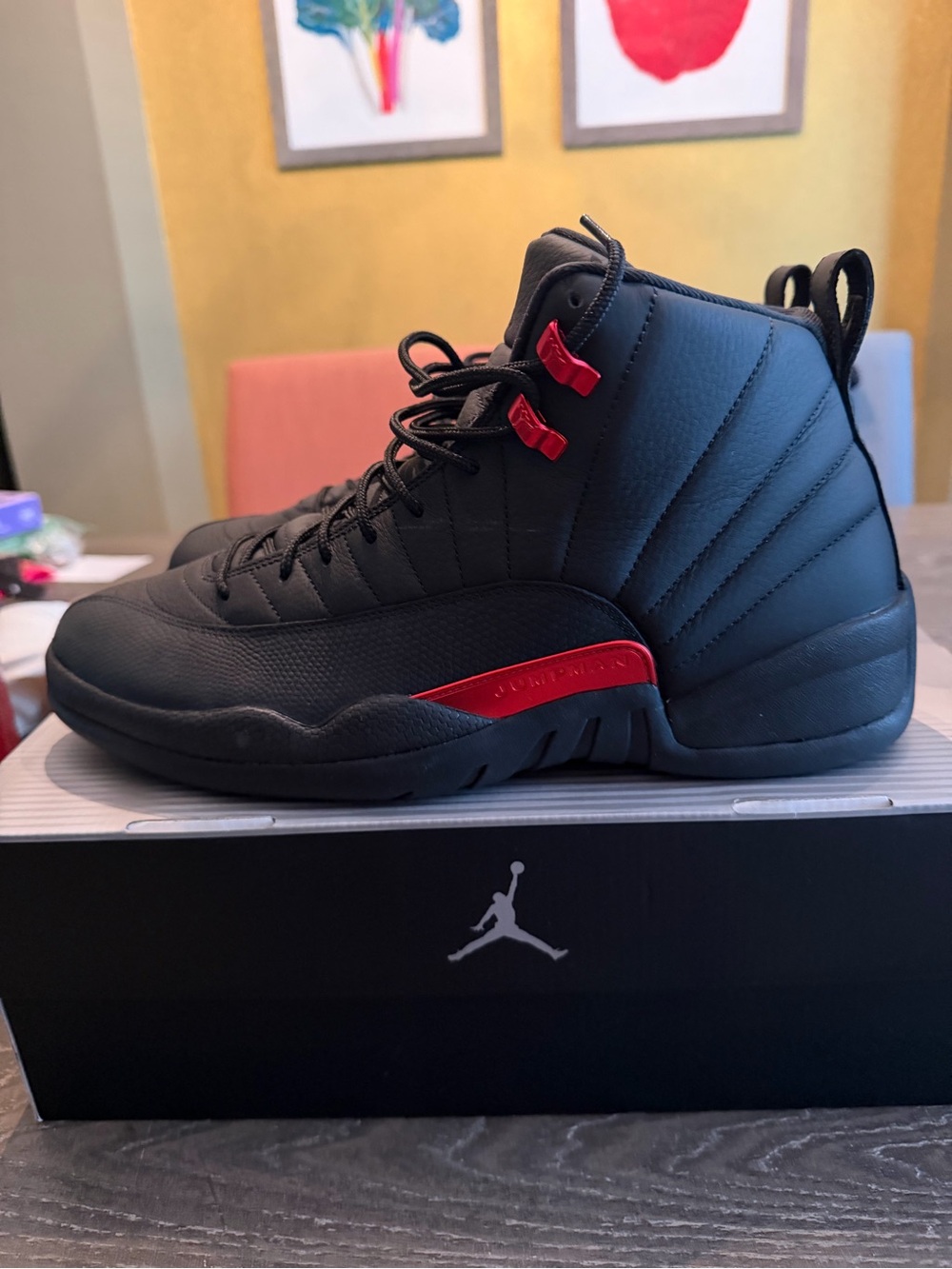 Jordan Men’s Retro 12 Basketball Shoes - Black/Red